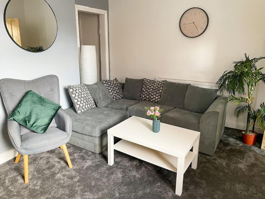 Perfect For Contractors & Families! 7 Beds Free Parking Appartement Birmingham Buitenkant foto