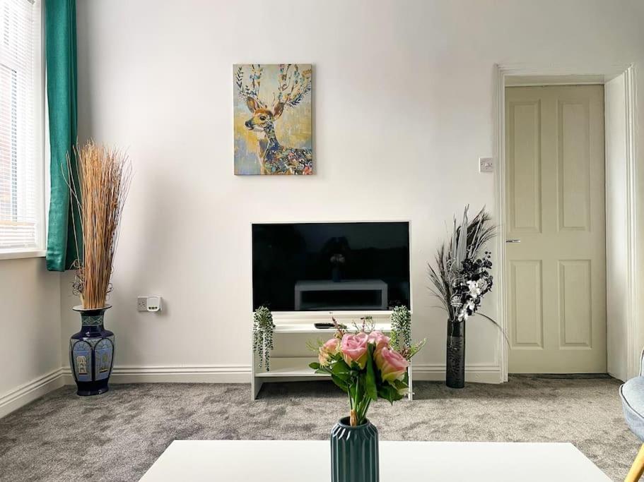 Perfect For Contractors & Families! 7 Beds Free Parking Appartement Birmingham Buitenkant foto